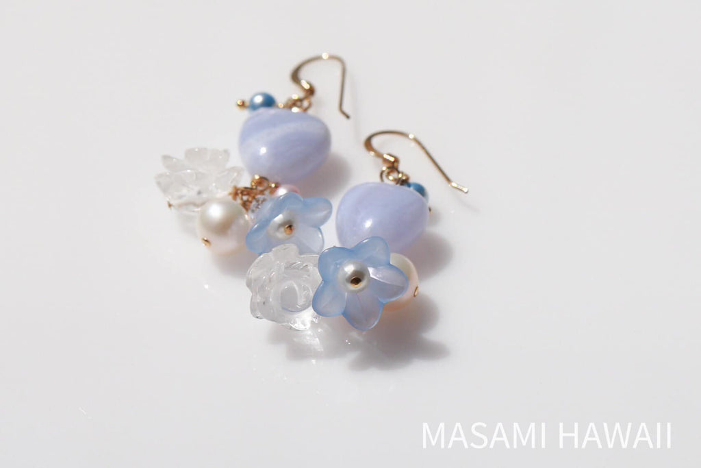 Mermaid Heart Flower earrings (Blue white)☆マーメイドのハートとお花のピアス（ブルーと青色