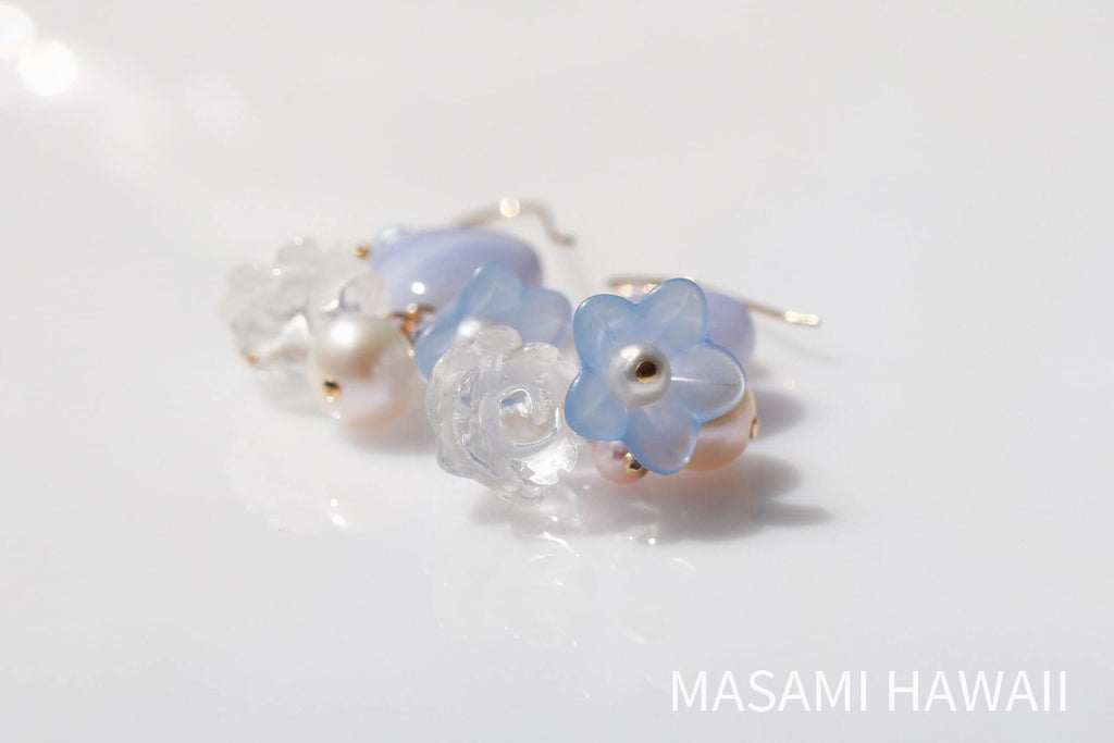 Mermaid Heart Flower earrings (Blue white)☆マーメイドのハートとお花のピアス（ブルーと青色