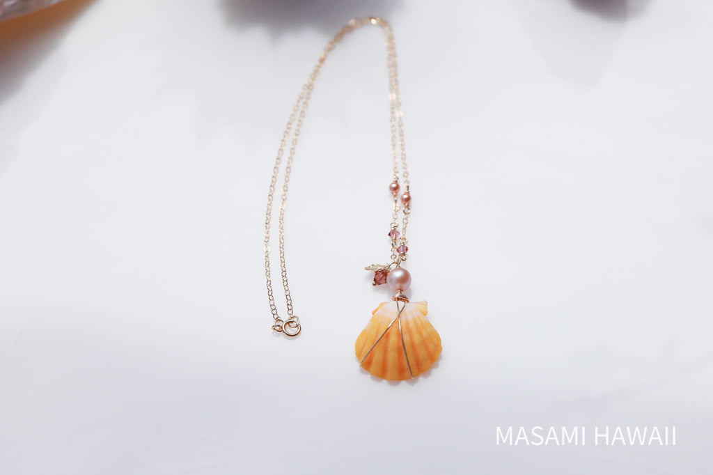 Hawaiian Sunriseshell Love Vinus necklace☆ハワイのサンライズシェル☆愛の女神ネックレス