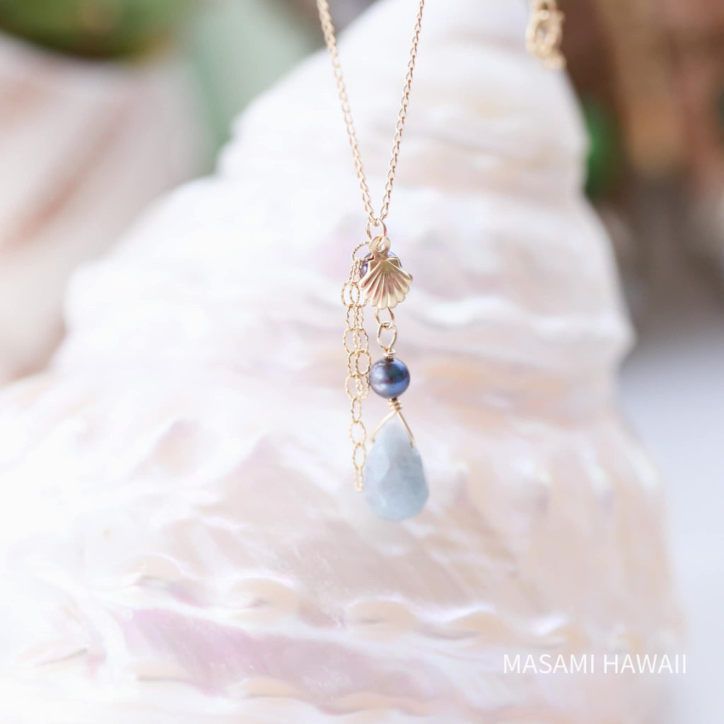 Aquamarine Blue mermaid necklace☆アクアマリンのブルーマーメイドネックレス