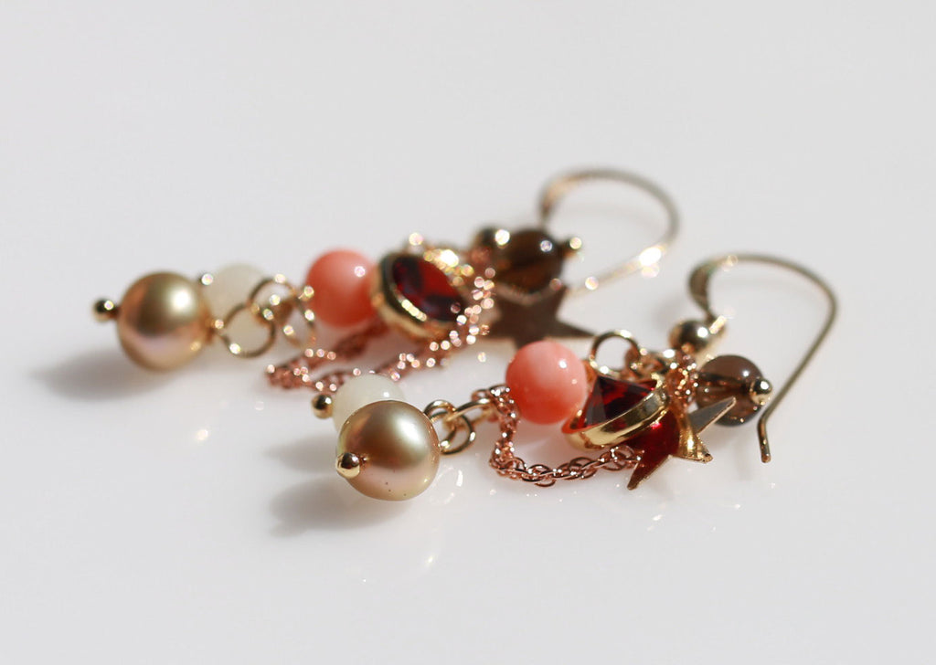 Holiday love red earrings☆ホリデー愛の赤ピアス